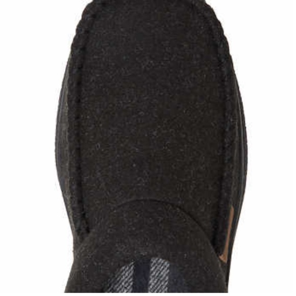 New Men’s Dearfoam House Slippers - Picture 4 of 14